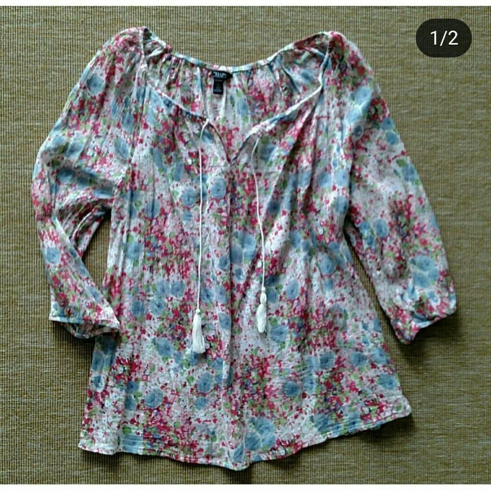 New Chaps watercolors boho top. Medium